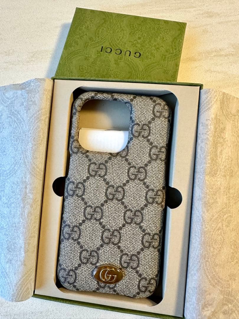 GUCCI グッチ　iPhone14proケース