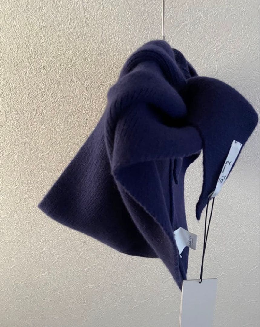 Y yo cashmere (イーヨ) フード付きマフラーカシミヤ