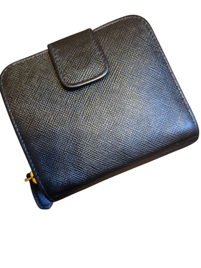 ＰＲＡＤＡ　プラダ　サフィアーノ　ケース　ラウンドファスナー　ブラック x