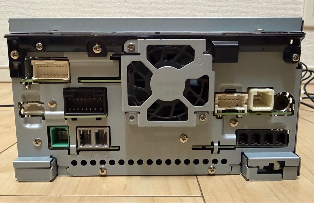 AVN-R10W ダイハツ キャンバス 純正オプションカーナビ