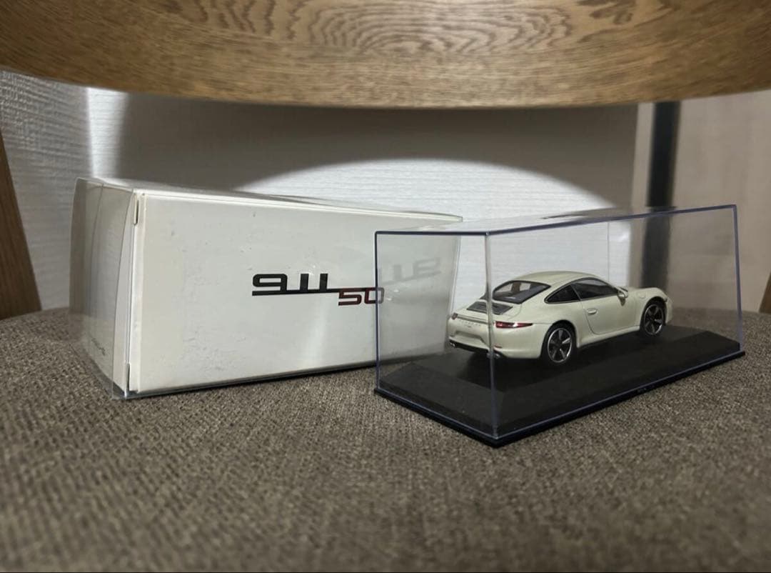 ポルシェ 911 50th Anniversary Edition (1/43)