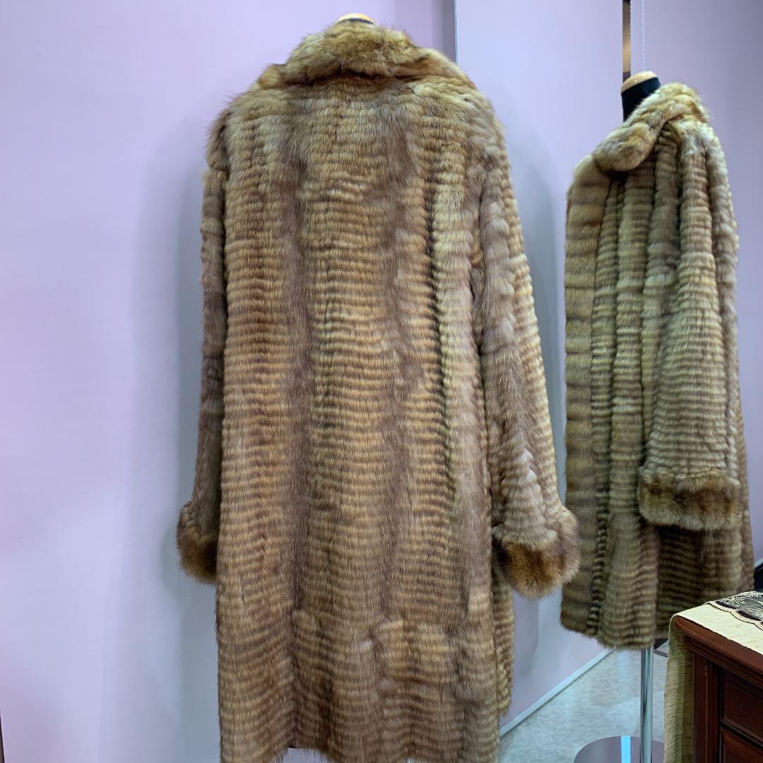 新春❣️プライス❣️ロシアンセーブル　シルク　リバーシブルコート《貂皮　毛皮　大衣》