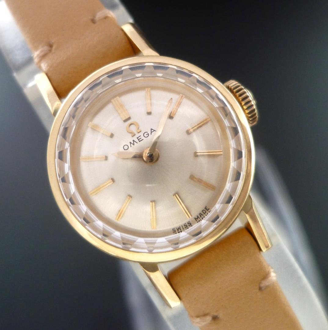 オメガ　1963年 18金無垢　カットガラス　レディース OH済　美品！