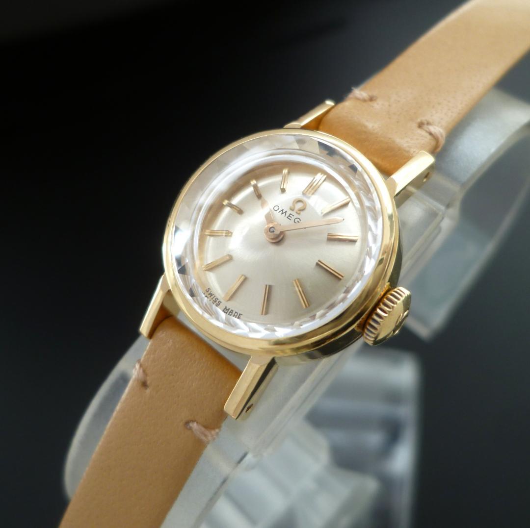 オメガ　1963年 18金無垢　カットガラス　レディース OH済　美品！