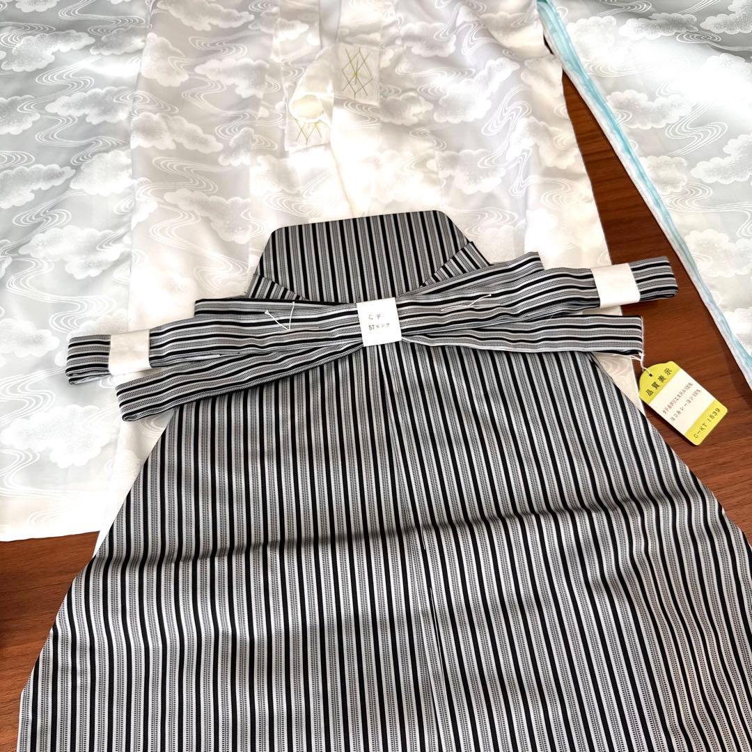 美品 七五三 5歳男の子 日本製羽織袴着物9点セット 黒 ベージュ 鷹 深緑