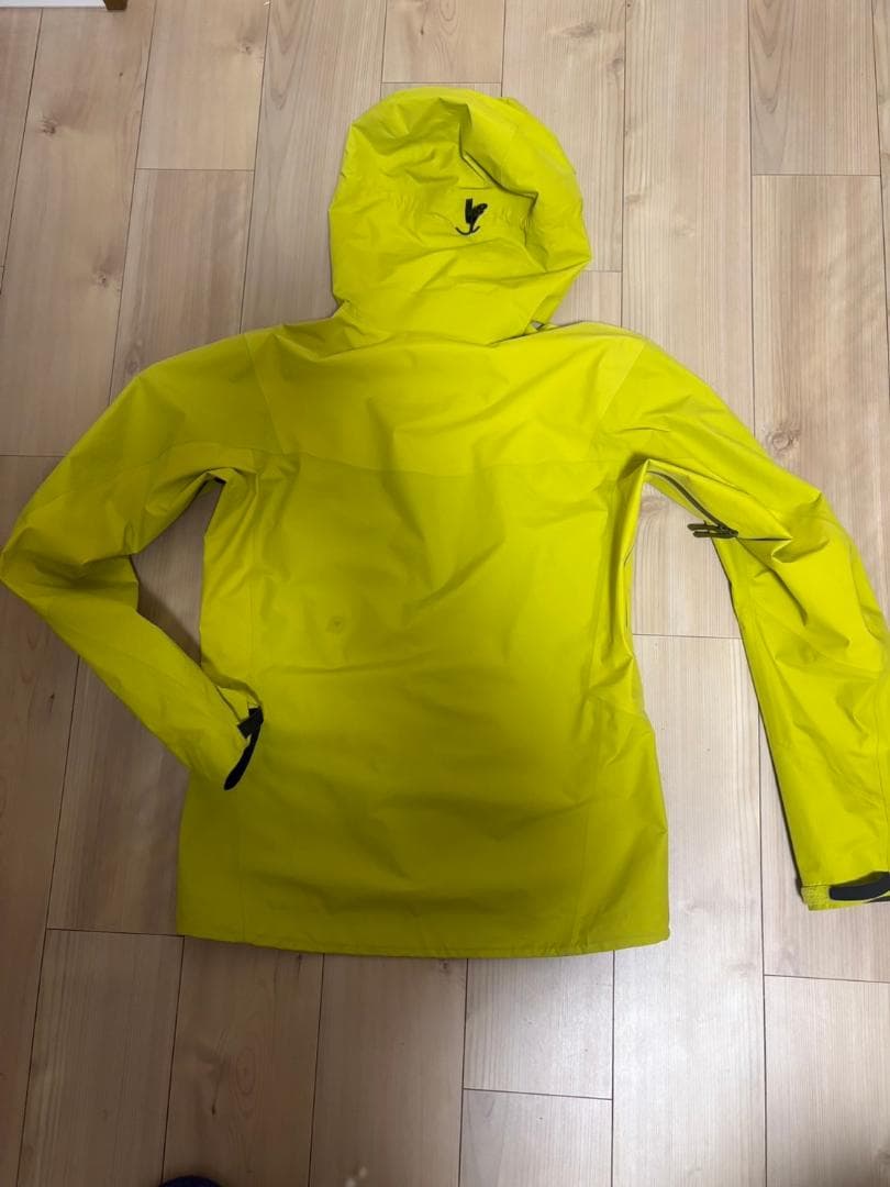 【アークテリクスBeta SL】 ベータSL GORE-TEX　Sサイズ