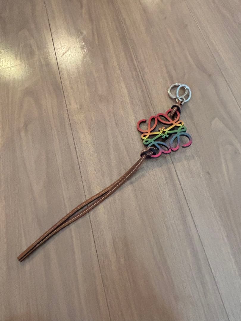 LOEWE ロエベ アナグラム チャームキーホルダー