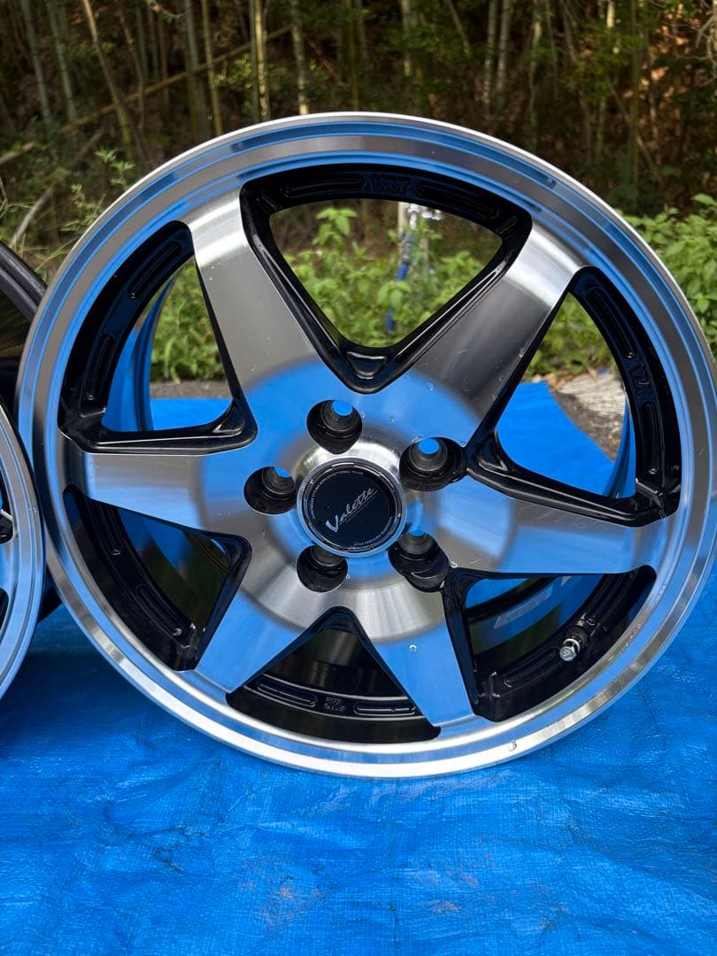 ヴァレットアンクレイ15インチホイール(プリウス)