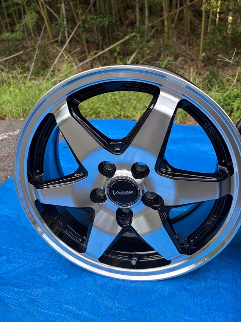 ヴァレットアンクレイ15インチホイール(プリウス)