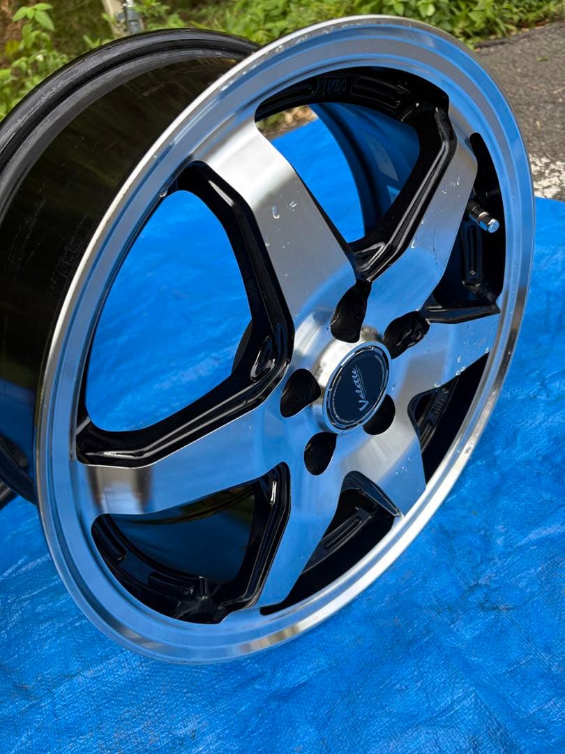 ヴァレットアンクレイ15インチホイール(プリウス)