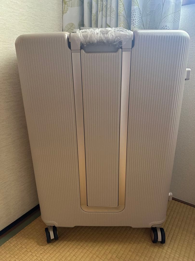 全新　Samsoniteコラボスーツケース(75cm)