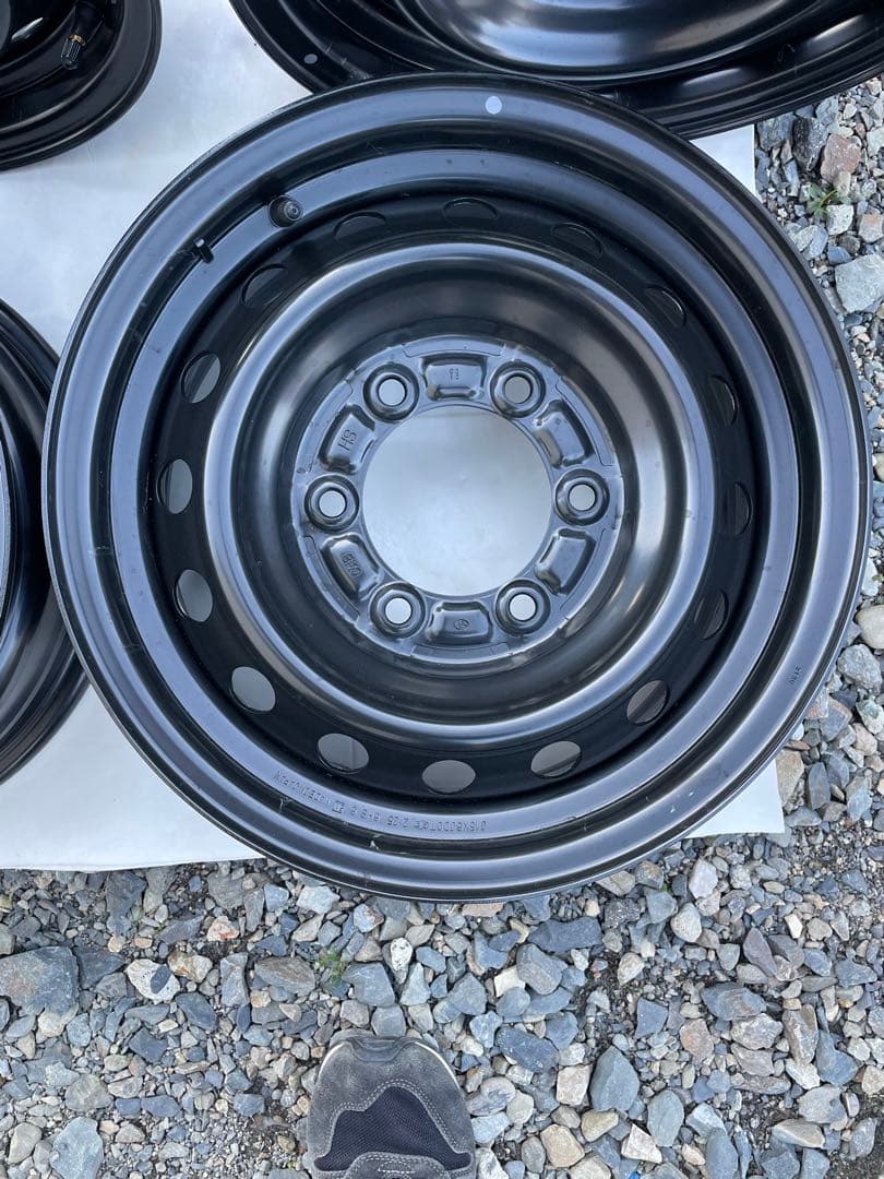 TOYOTAハイエース200系15インチ純正鉄チンホイールとホイールカバーセット