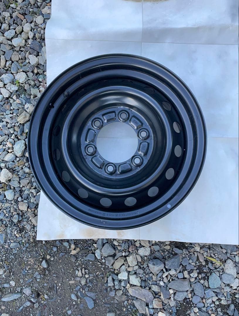 TOYOTAハイエース200系15インチ純正鉄チンホイールとホイールカバーセット