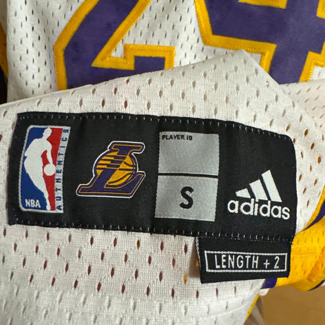 NBA レイカーズ コービー・ブライアント ユニフォーム #24