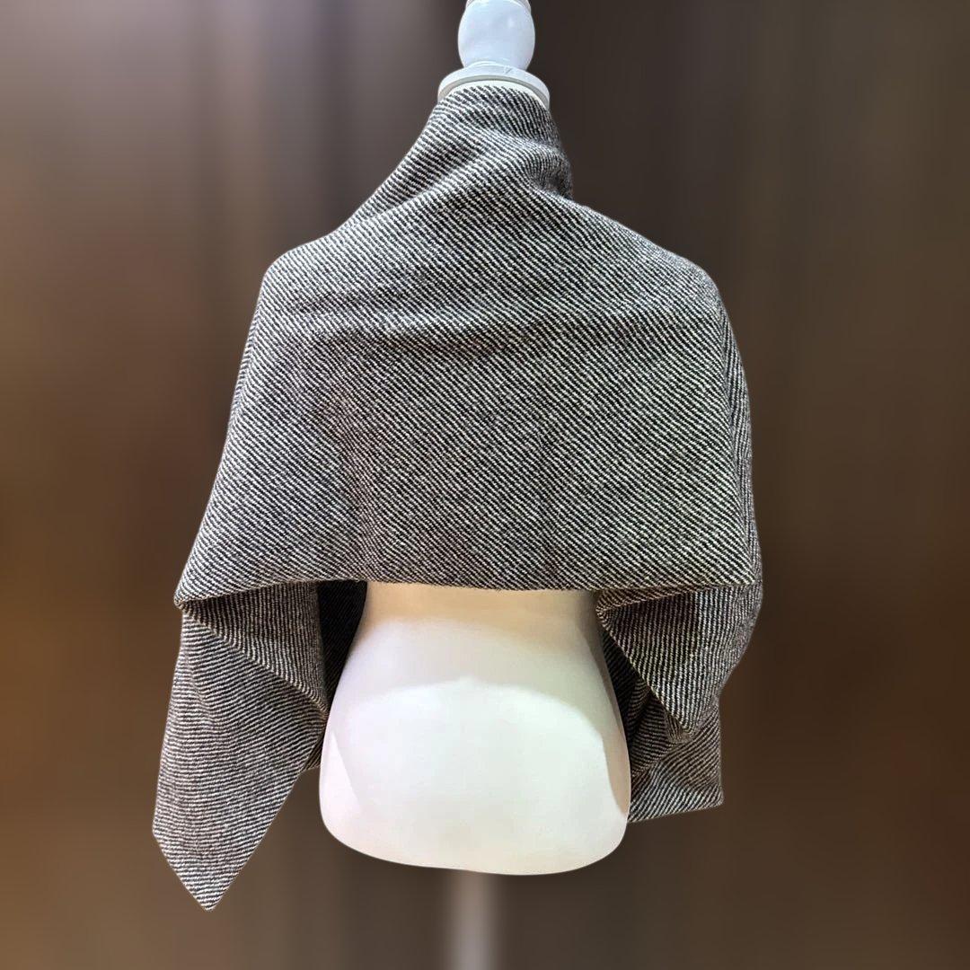 Yohji Yamamoto +Noir ヘリンボーン変形ストール