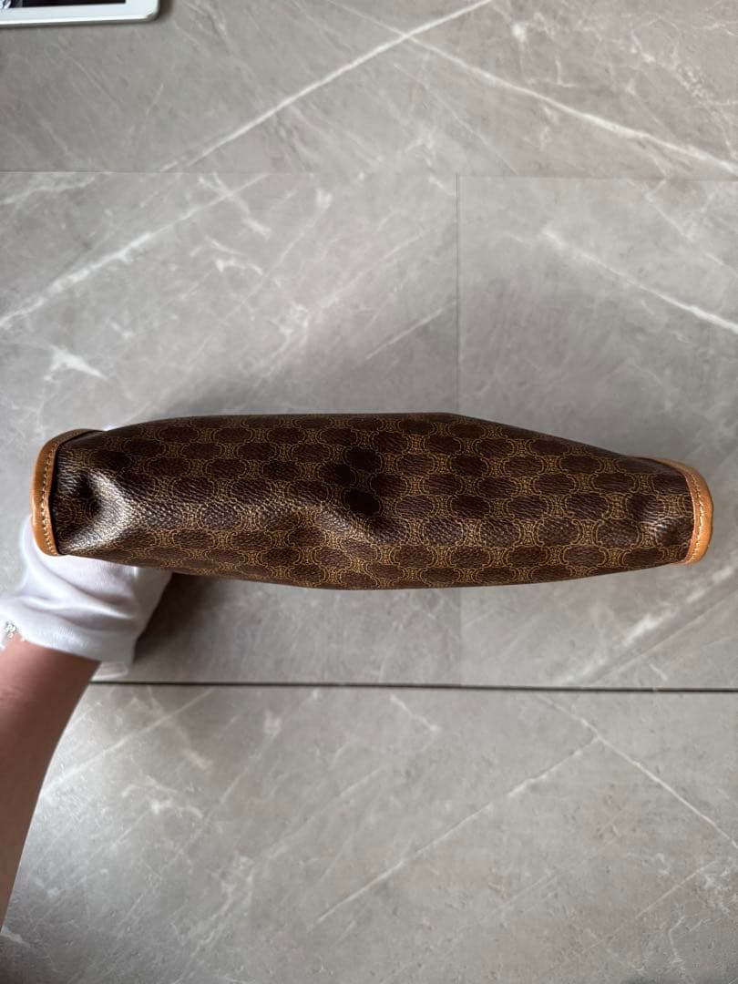 お値下げ セリーヌ マカダム ポーチ クラッチバッグ トリオンフ ブラウン