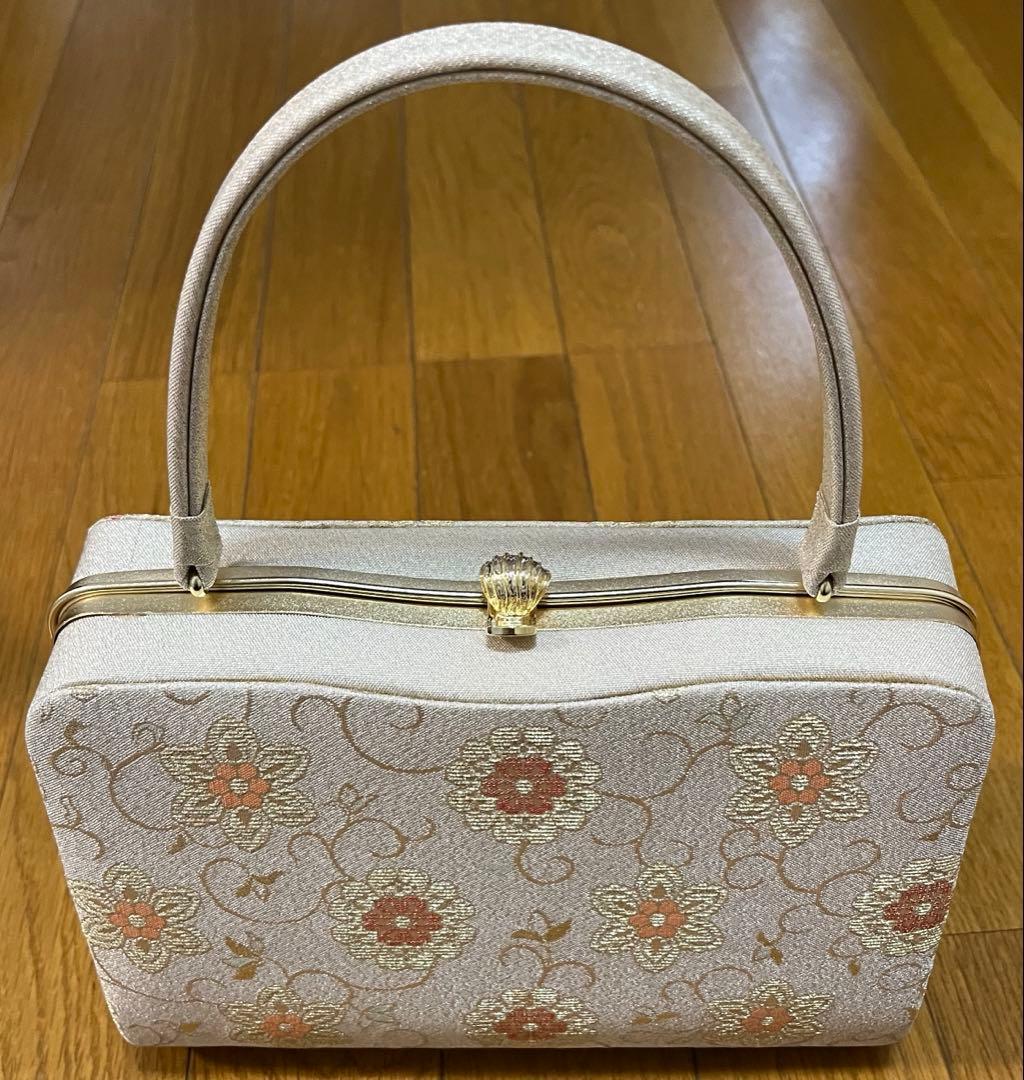 激安！！本革＆絹使用花柄刺繍和装用バッグと草履セット