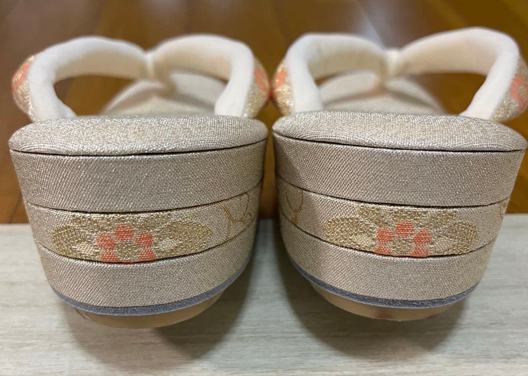激安！！本革＆絹使用花柄刺繍和装用バッグと草履セット