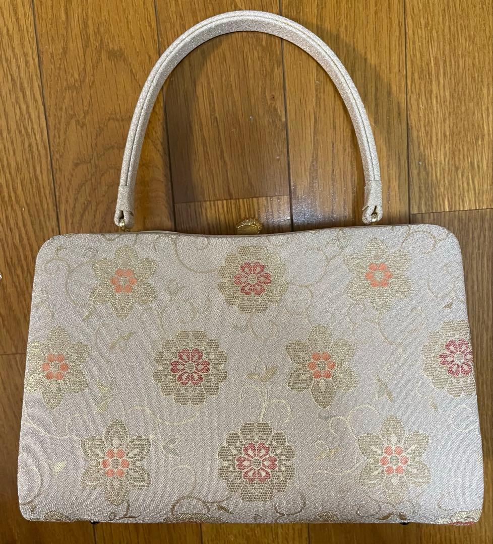 激安！！本革＆絹使用花柄刺繍和装用バッグと草履セット