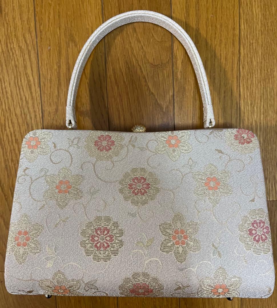 激安！！本革＆絹使用花柄刺繍和装用バッグと草履セット