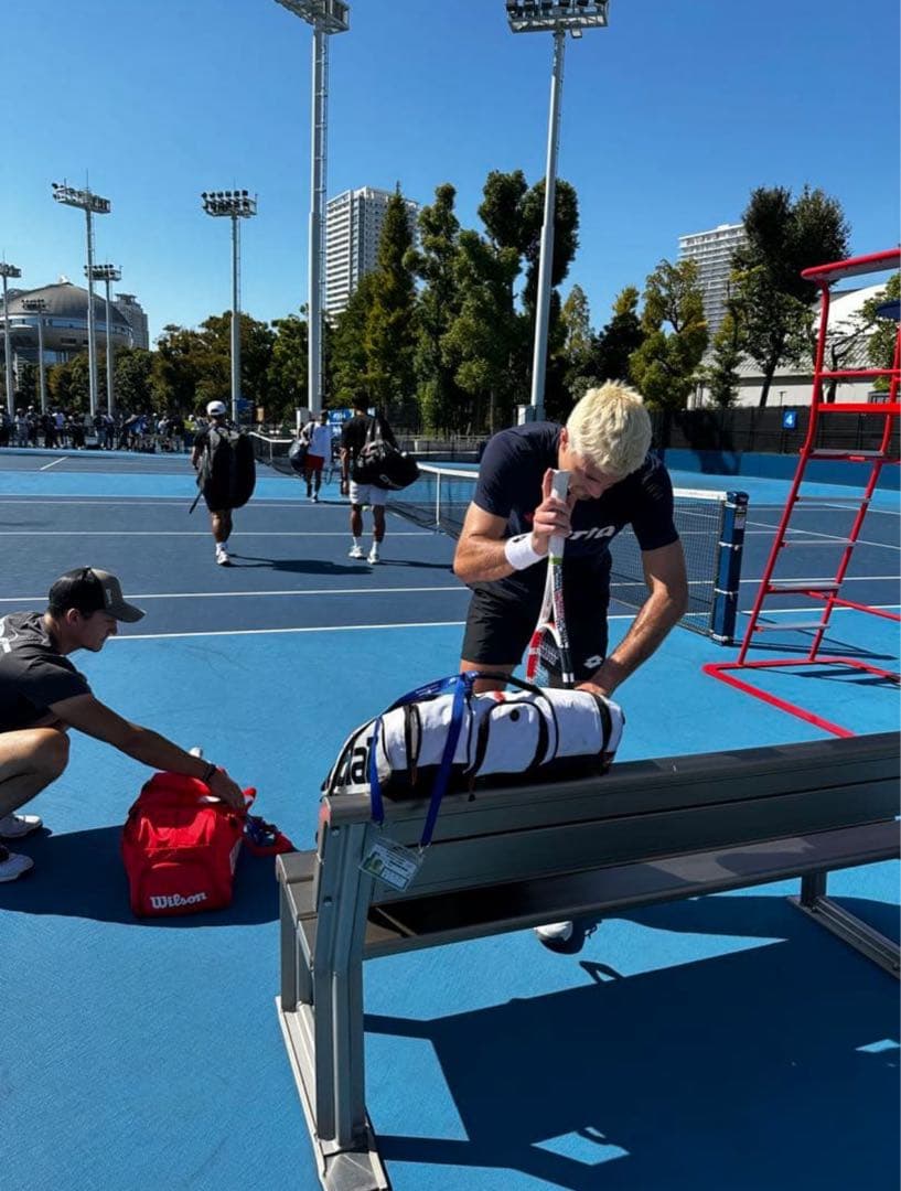 最終値下げ！【直筆サイン入り】男女10名サイン入りキャップ