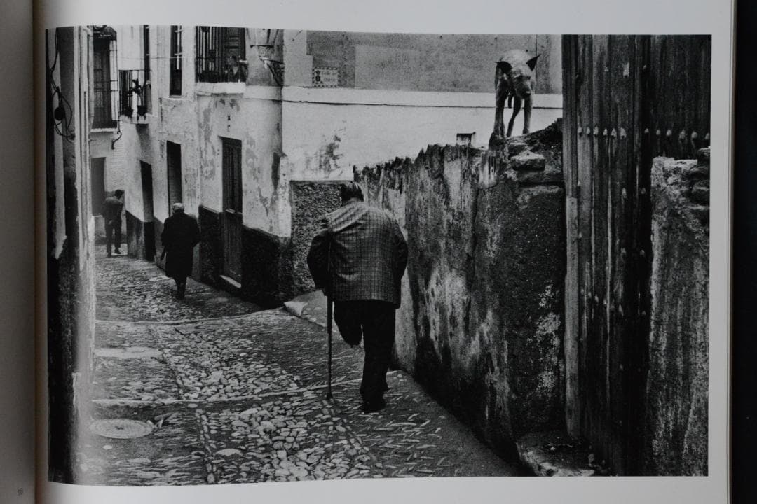 【Josef Koudelka:Exils 】サイン入　１９８８年