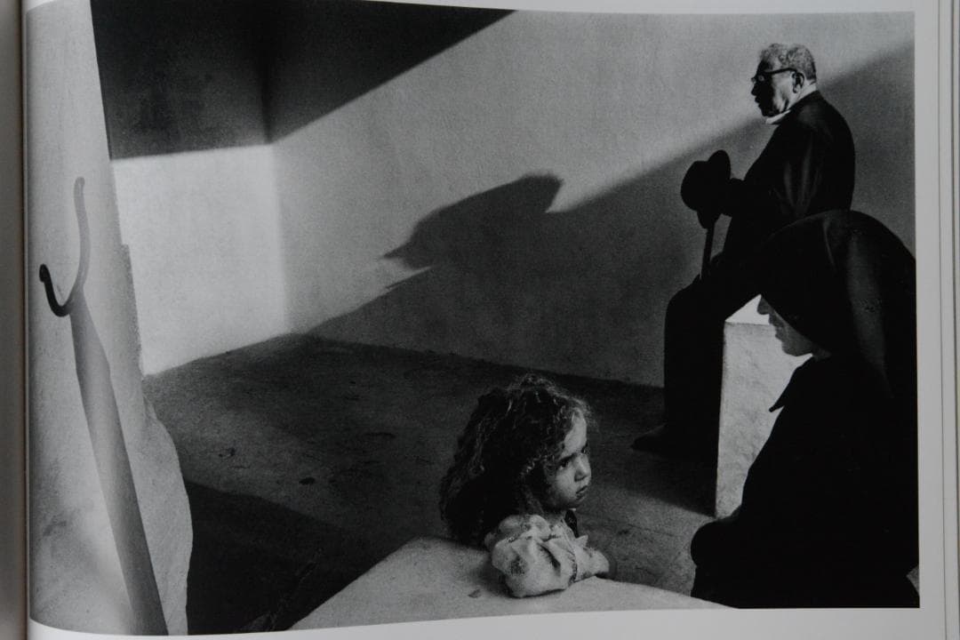 【Josef Koudelka:Exils 】サイン入　１９８８年