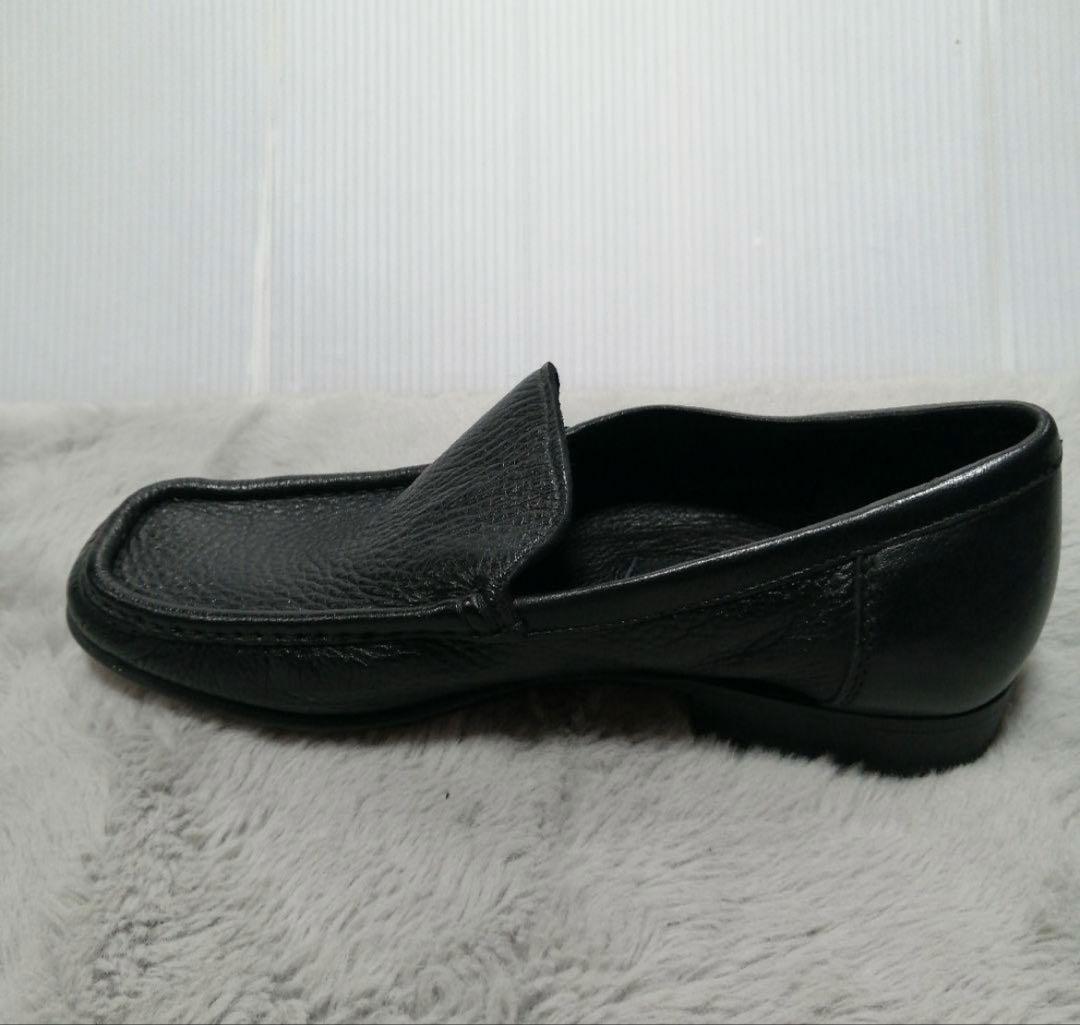 BALLY ブラックレザー ローファー