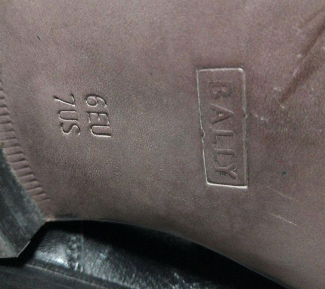 BALLY ブラックレザー ローファー