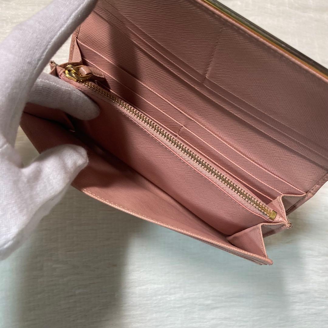 本日限定　PRADA プラダ　長財布　フレーム　ピンク　ベージュ　二つ折り　人気