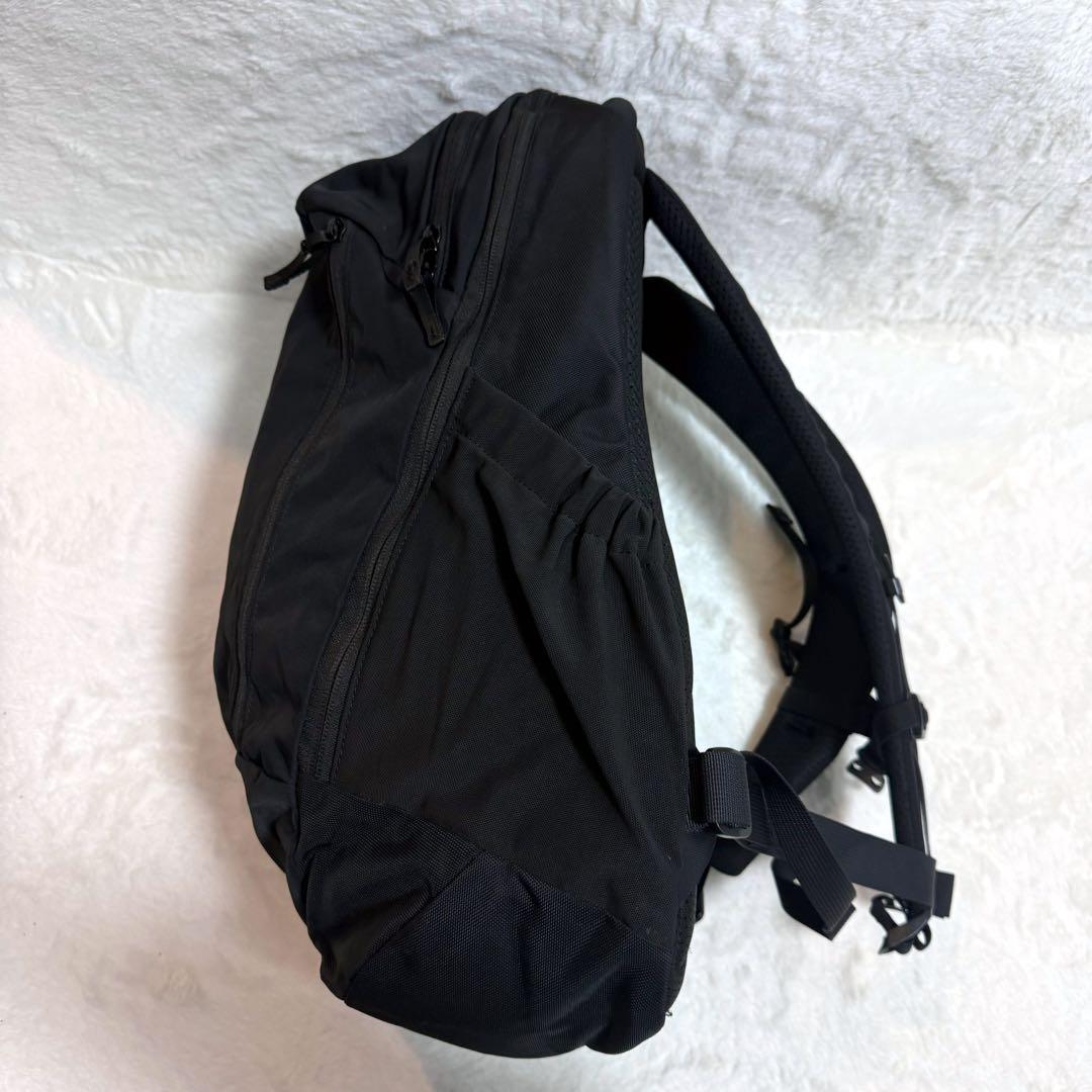 【極美品】希少　アークテリクス マンティス 26 リュック 廃盤品 ブラック 黒