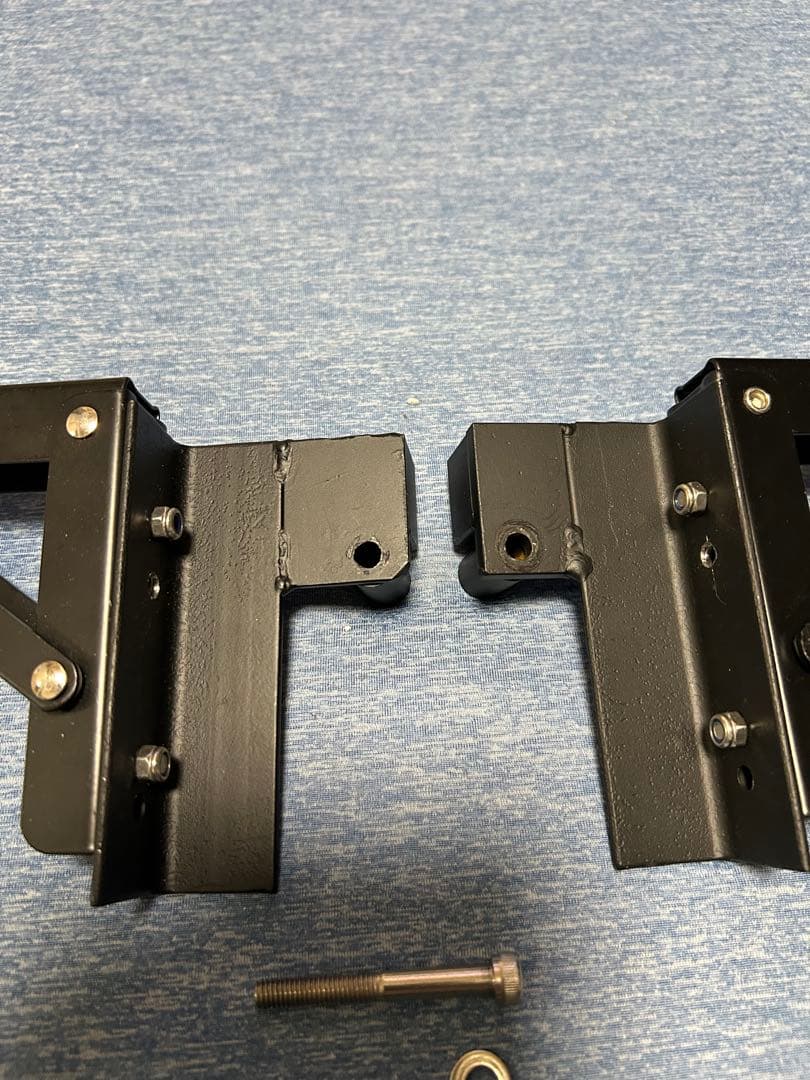 ハイエース　セカンドテーブル用金物一式