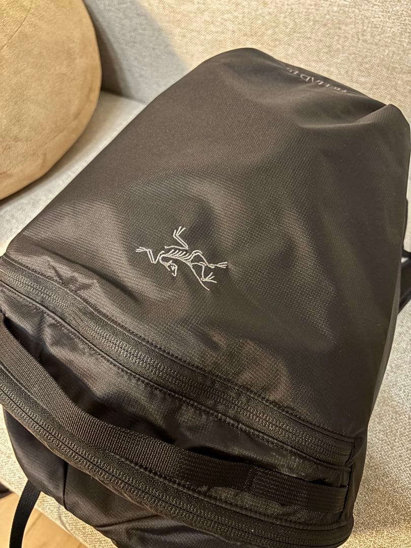 アークテリクス　ヒリアド15バックパック