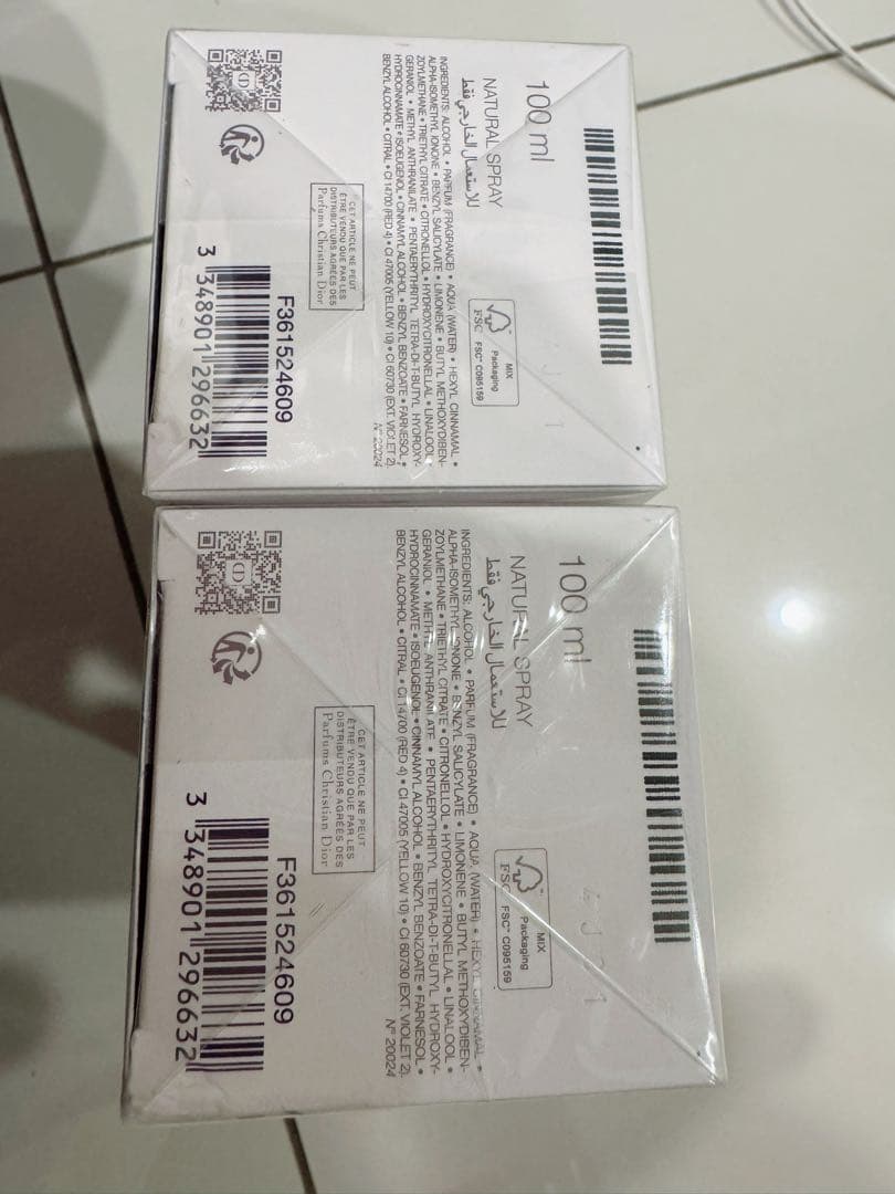 ジャドール　香水　100ml Eau de Toilette オードトワレ　2箱