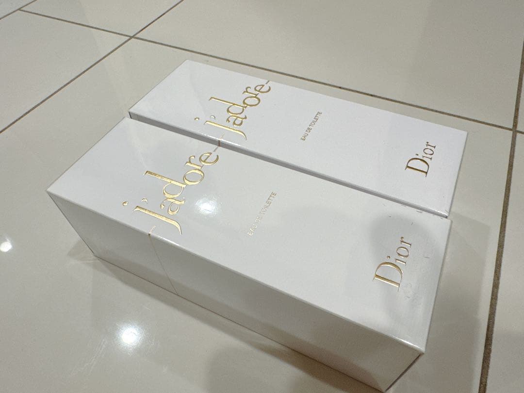 ジャドール　香水　100ml Eau de Toilette オードトワレ　2箱