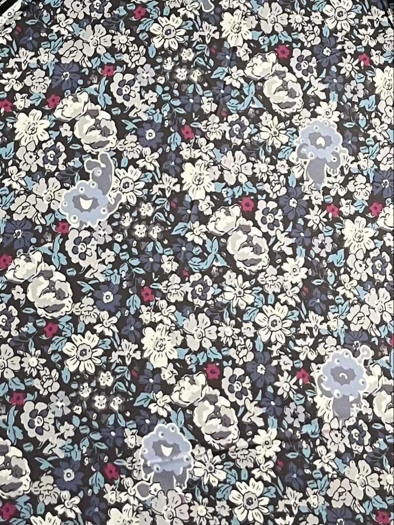 匿名配送 万博限定 全天候対応 ミャクミャクUVカット長傘 花柄晴雨兼用 黒色