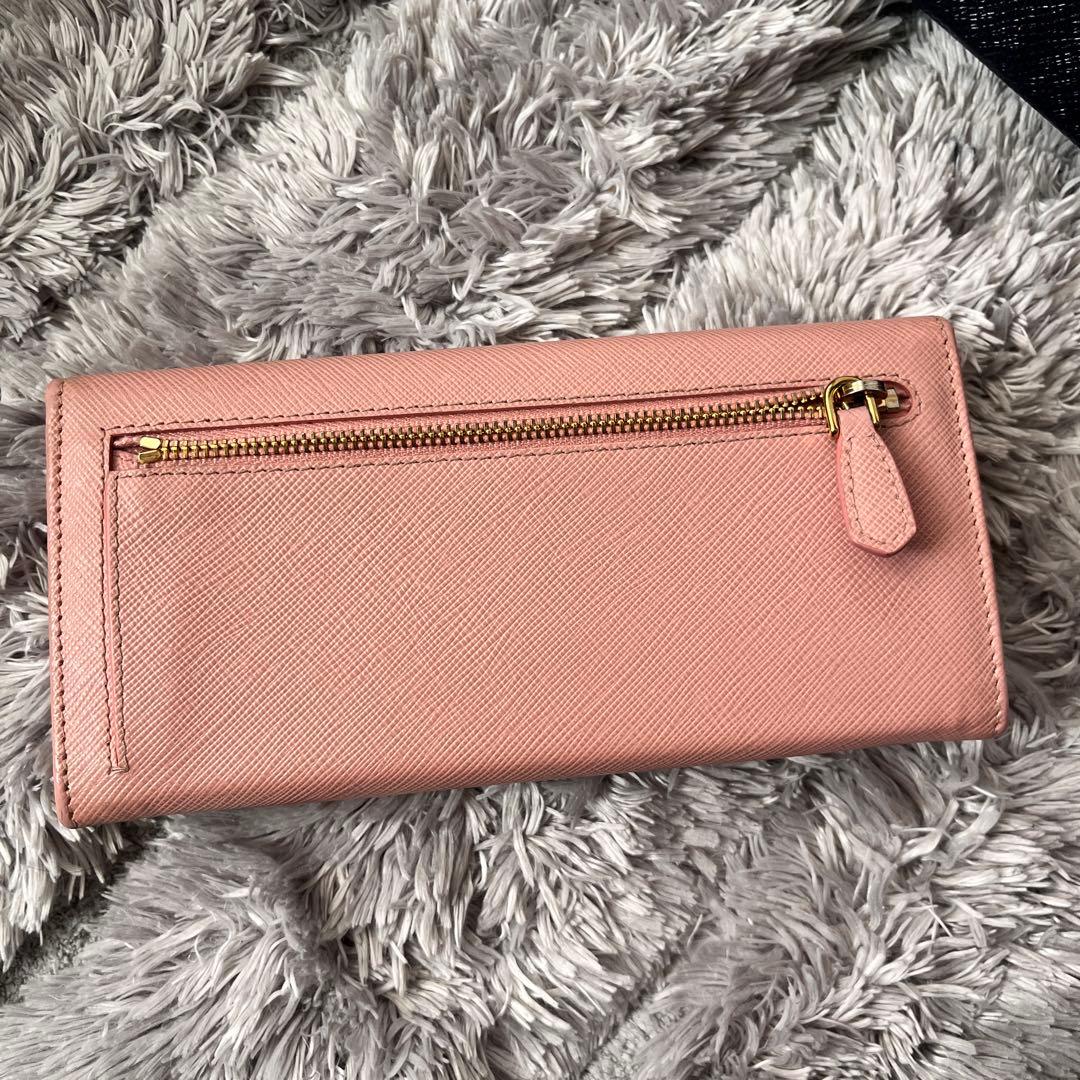 極美品✨PRADA サフィアーノ　フィオッコ　メタルロゴ　長財布　ピンク