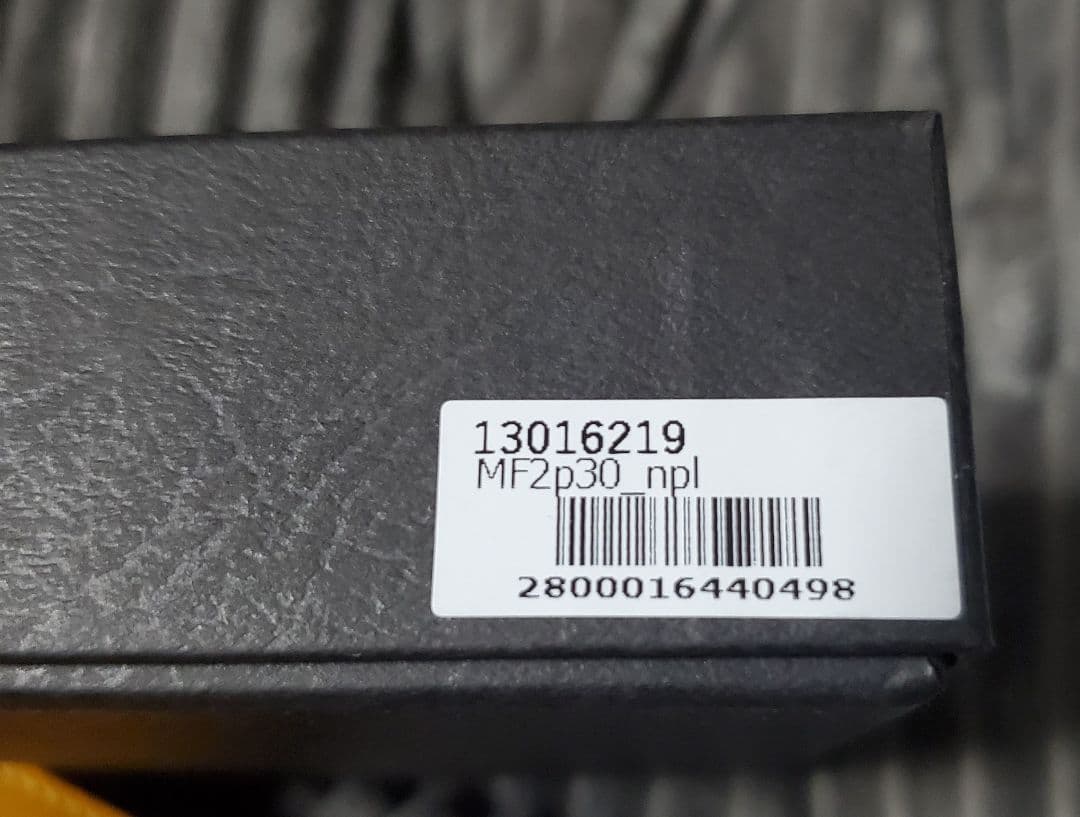 m+ エムピウ ミッレフォッリエⅡ P30 ナポリ(ワケあり品)　正規品