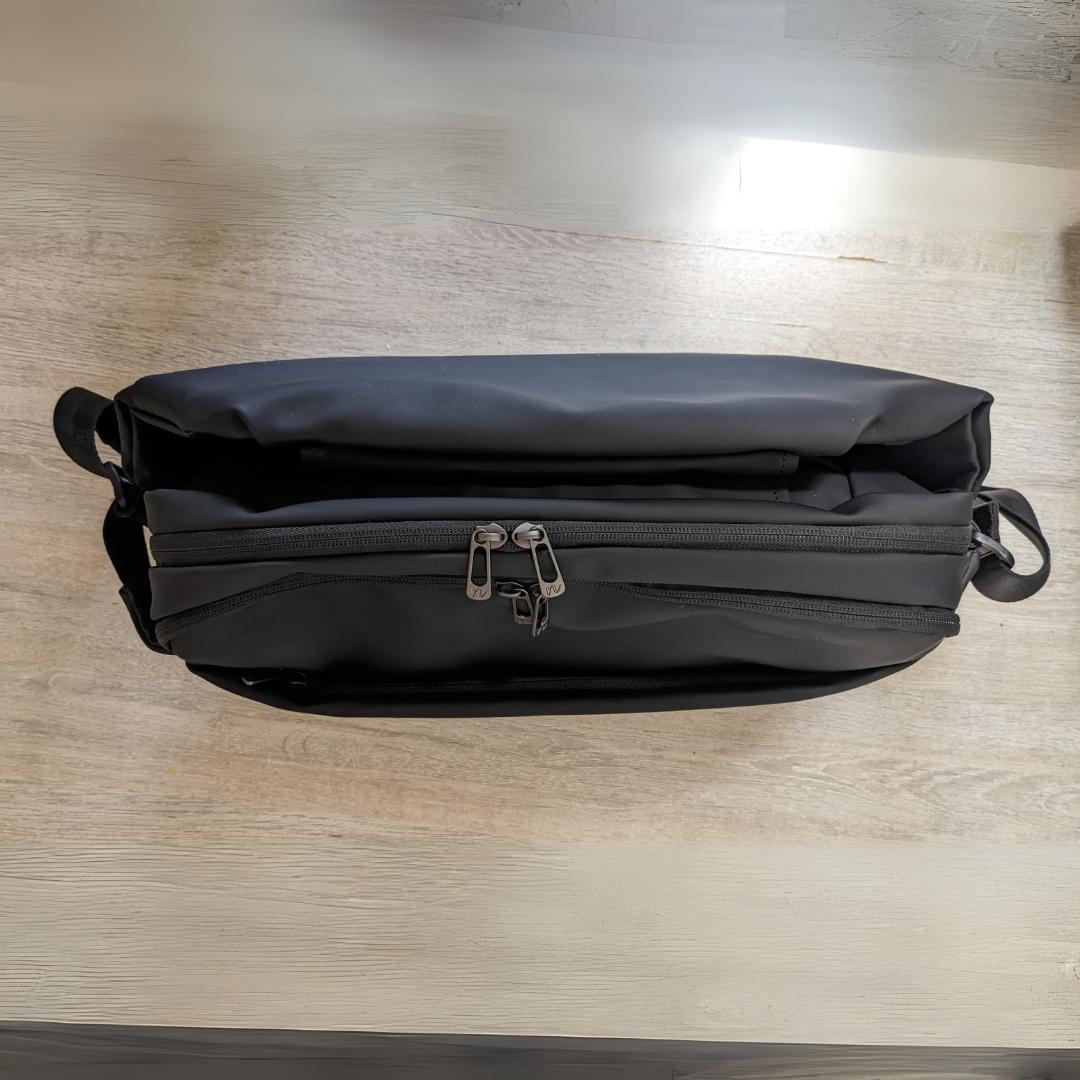 NIG│QUICK PACK 13│ミニマルボディバッグ│スマート収納│A4OK