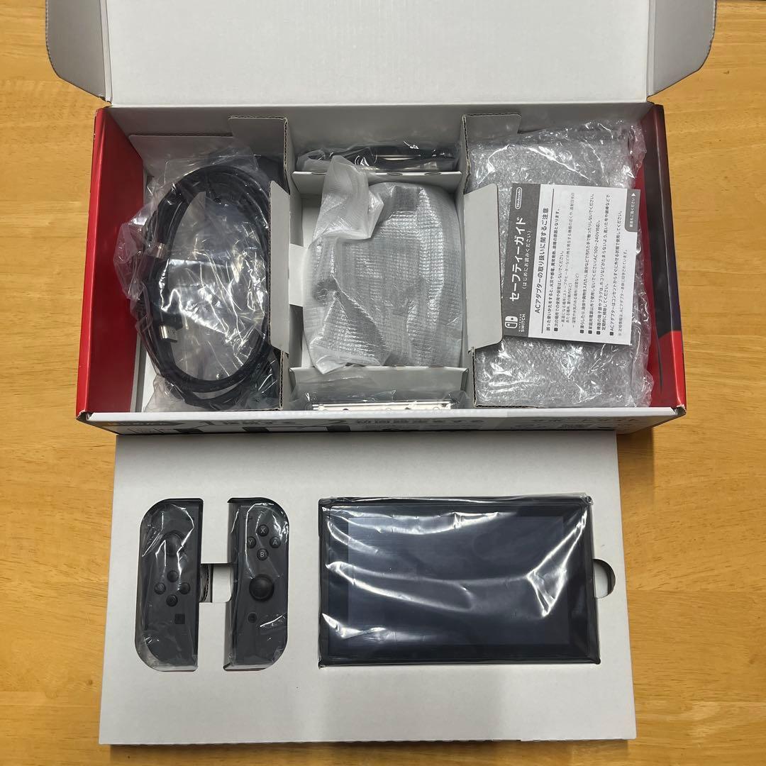 極美品★付属品完備★保護フィルム付き Nintendo Switch グレー
