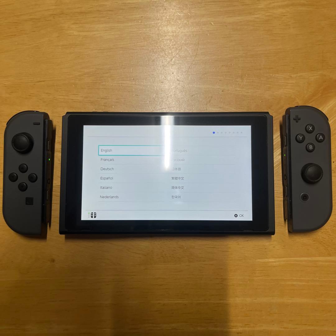 極美品★付属品完備★保護フィルム付き Nintendo Switch グレー