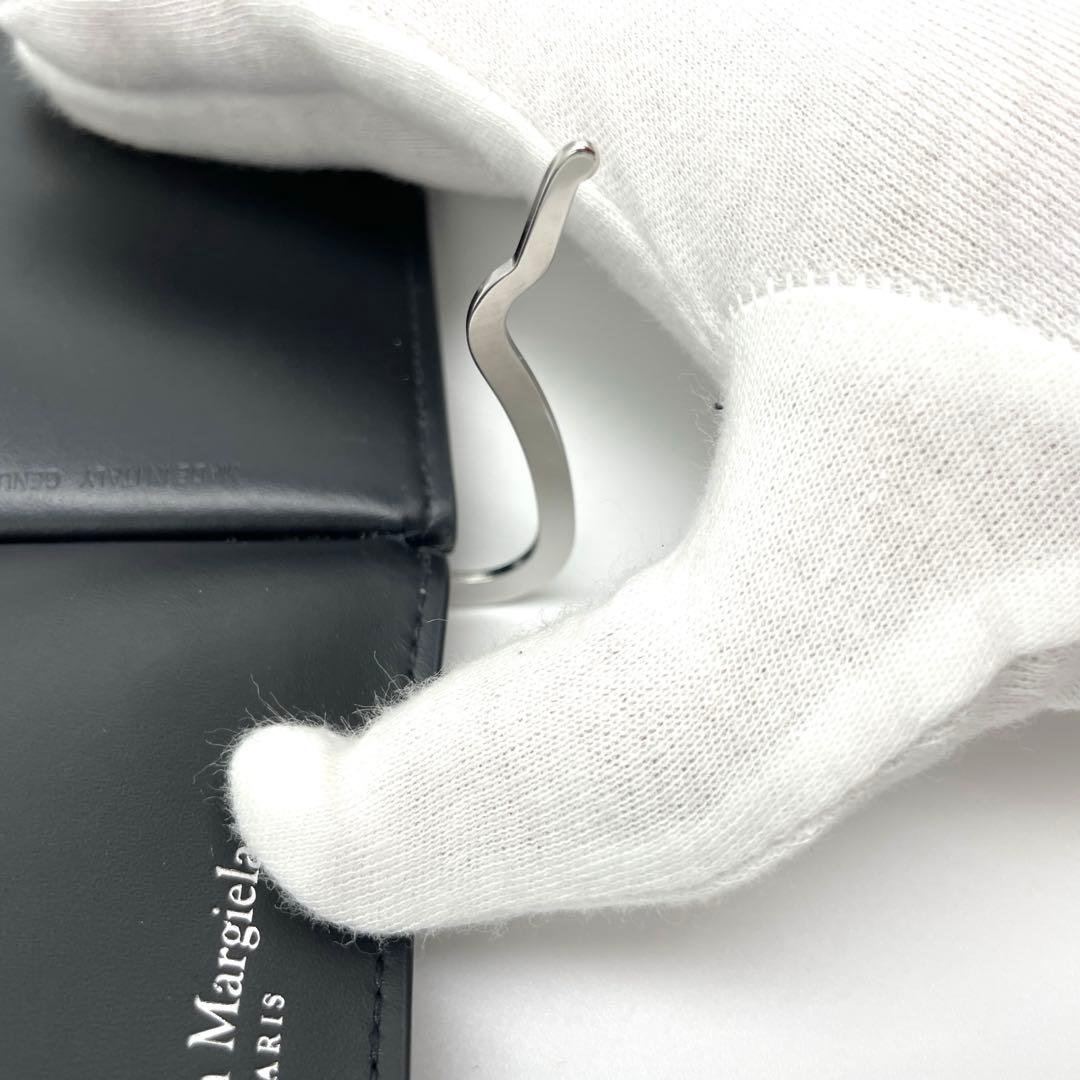 【超美品】メゾンマルジェラ 4ステッチ マネークリップ 二つ折り財布 ブラック