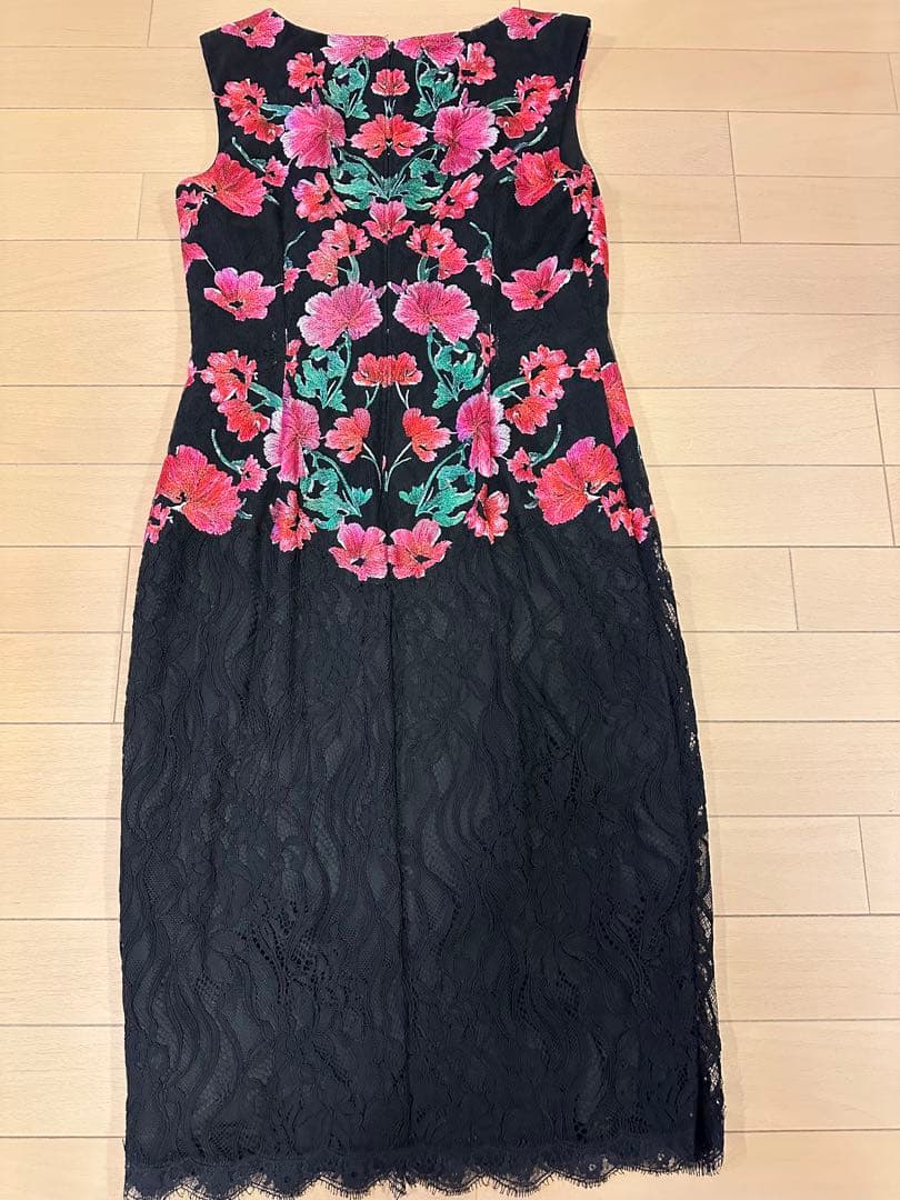 JAPAN ８日の午前中まで TADASHI SHOJI 刺繍ワンピース
