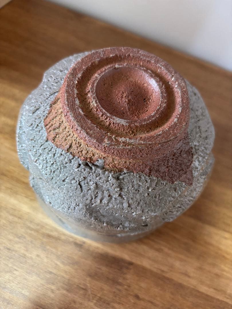 小島直喜　彫唐津　茶碗