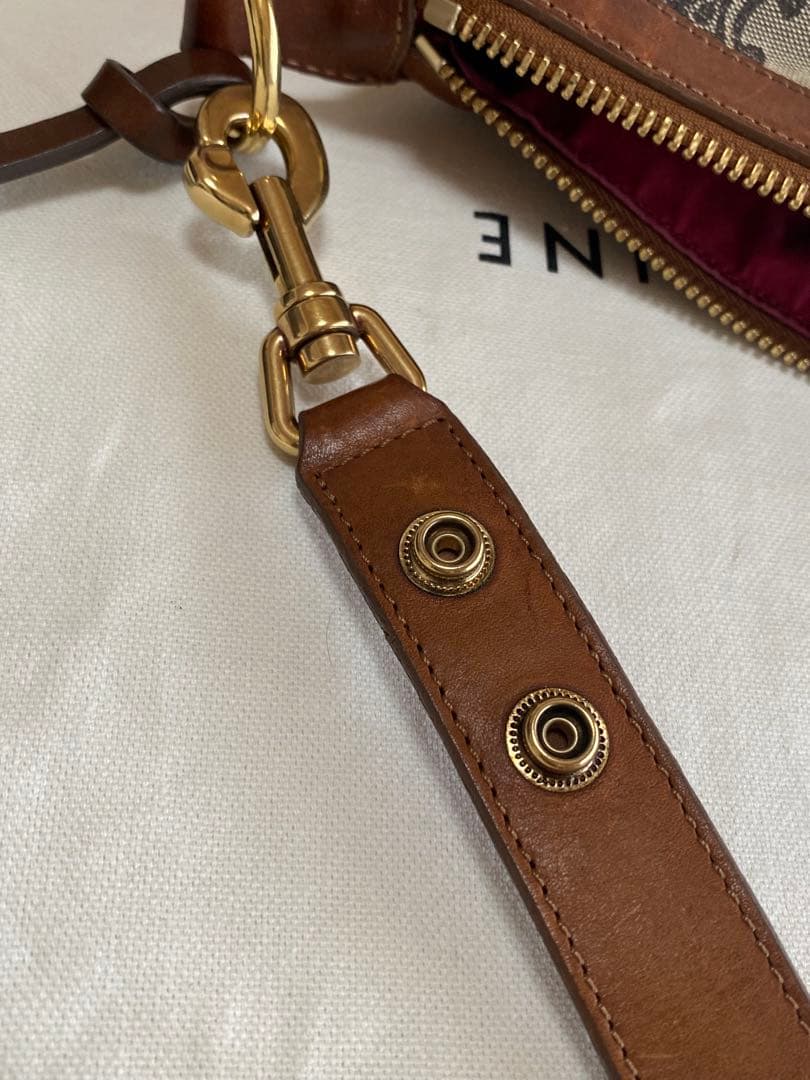 セリーヌ マカダム柄ショルダーバッグ 保存袋あり