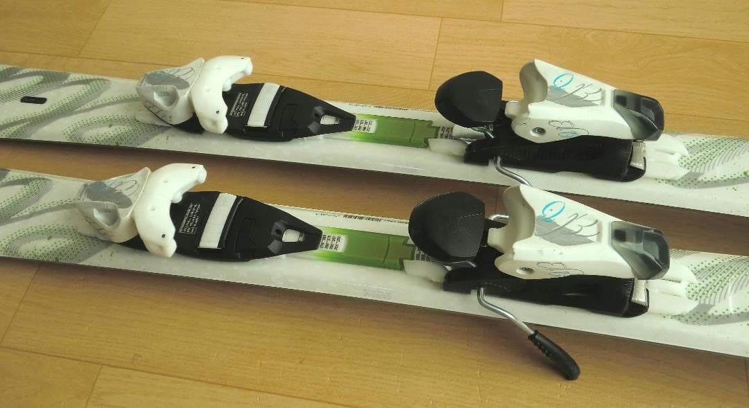 ■■1月限定■送料無料■ELAN■女性用スキーフルセット■板140靴23.5■■