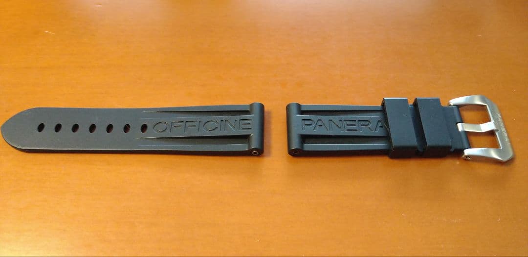 青*中様 【OFFICINE PANERAI】 44m用ラバーベルト／ブラック／