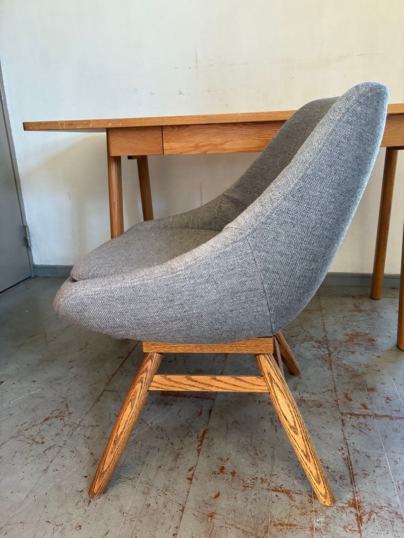 miminoko モモナチュラル M-ROUND CHAIR