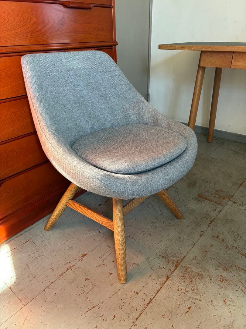 miminoko モモナチュラル M-ROUND CHAIR