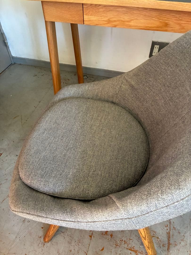 miminoko モモナチュラル M-ROUND CHAIR